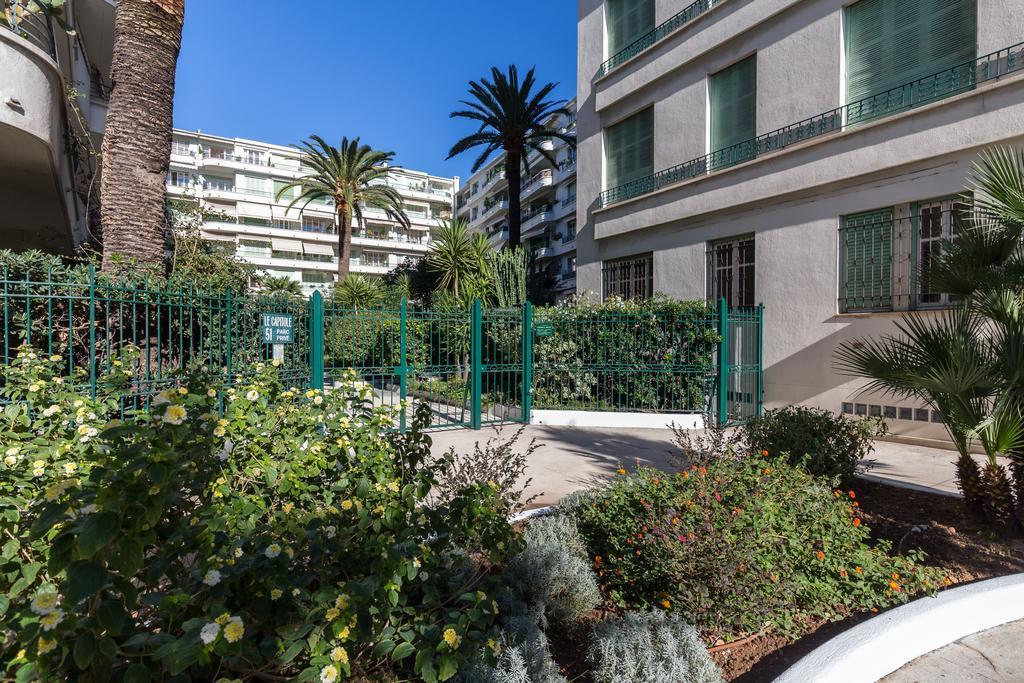 Nice Beach - Promenade Des Anglais Bagian luar foto